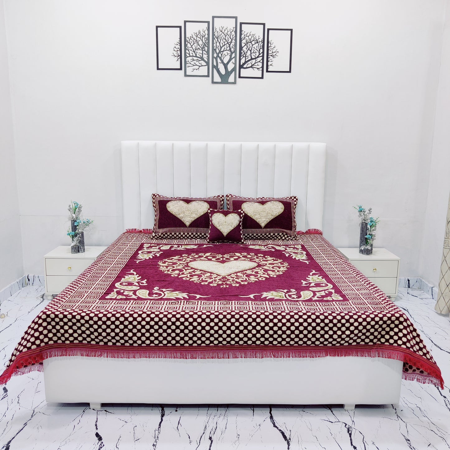 4 Pcs Velvet Jacquard Bedsheet v2.d1