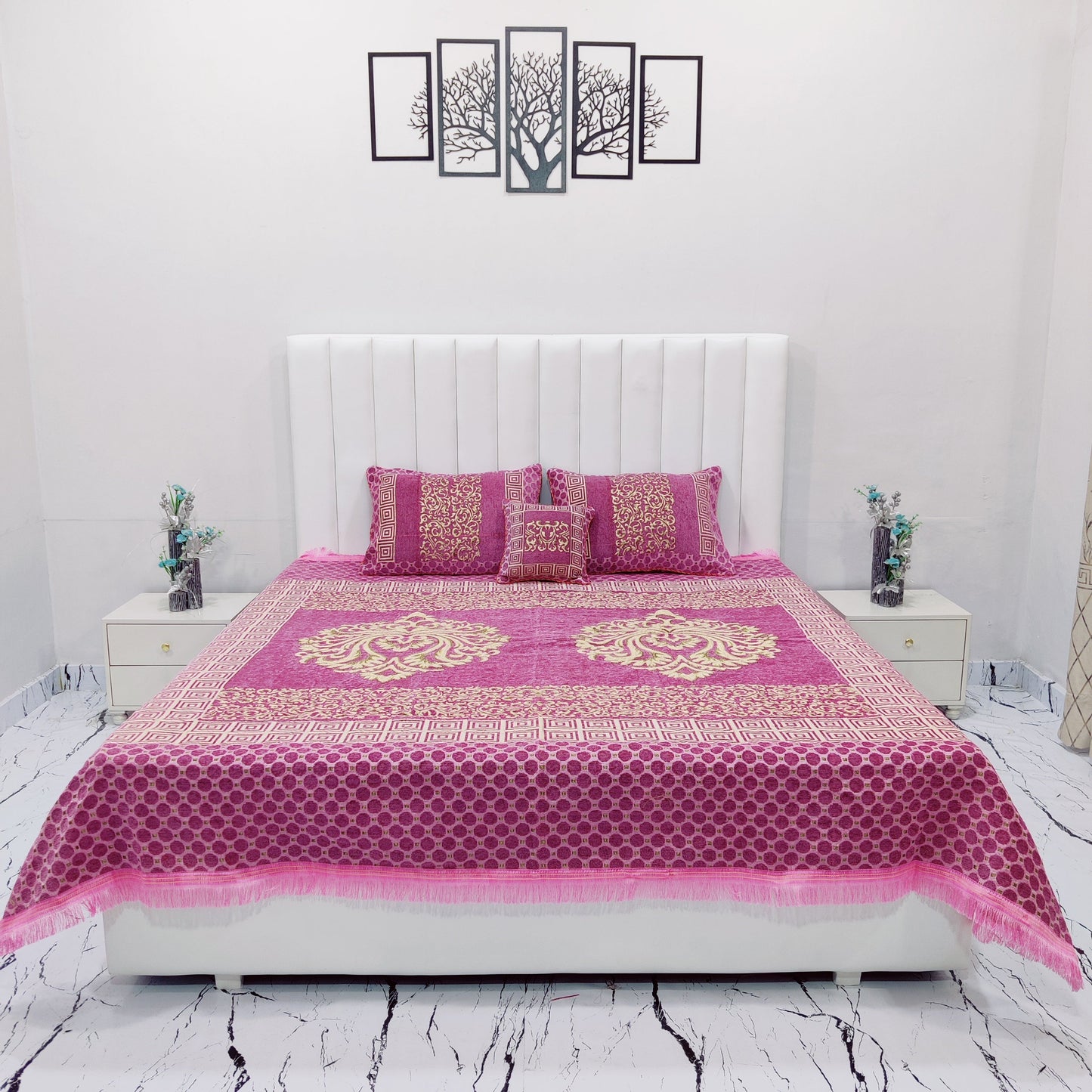 4 Pcs Velvet Jacquard Bedsheet v1.d5